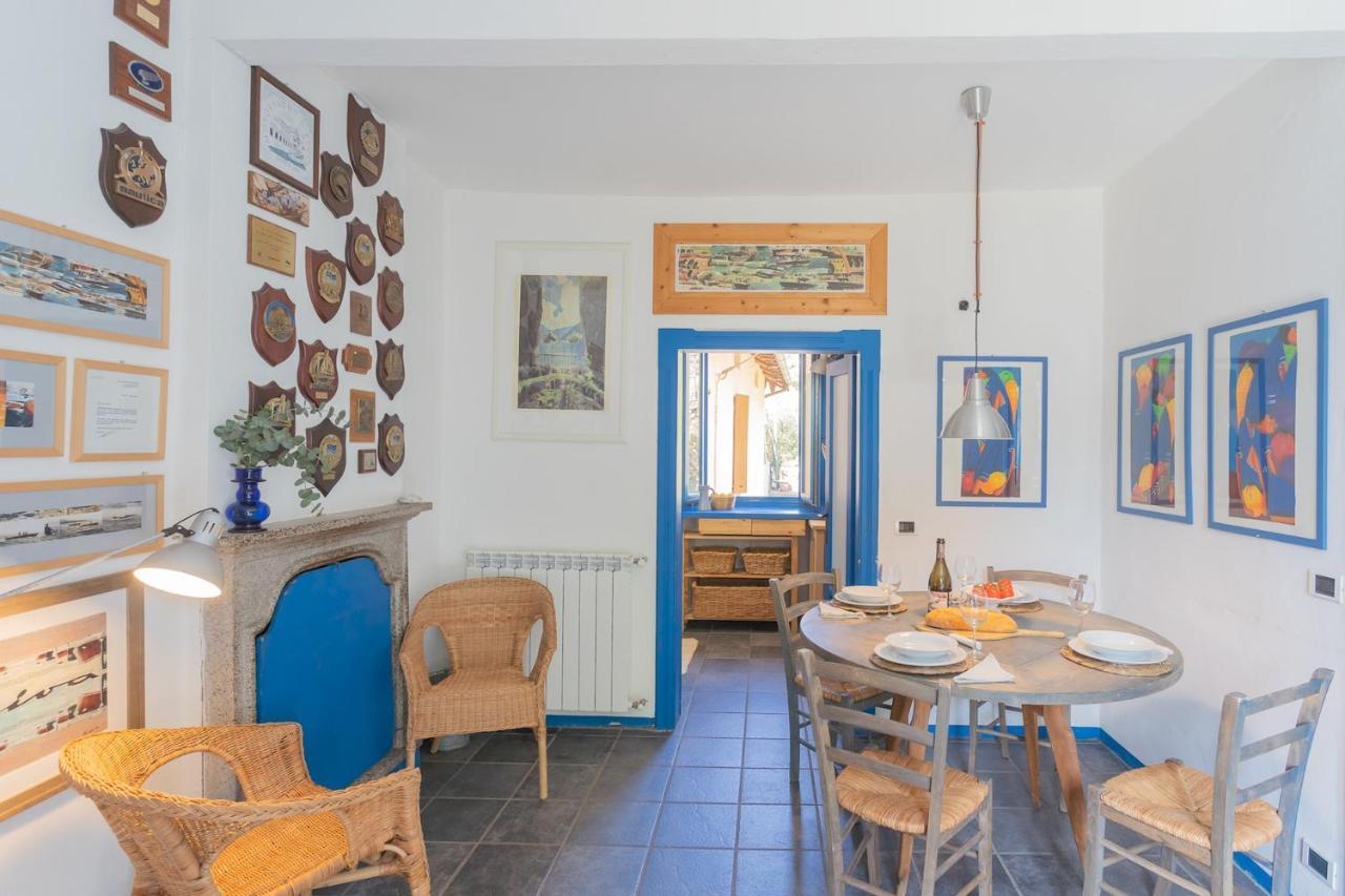 Deriva Apartment On Careno'S Beach By Rent All Como Nesso Bagian luar foto