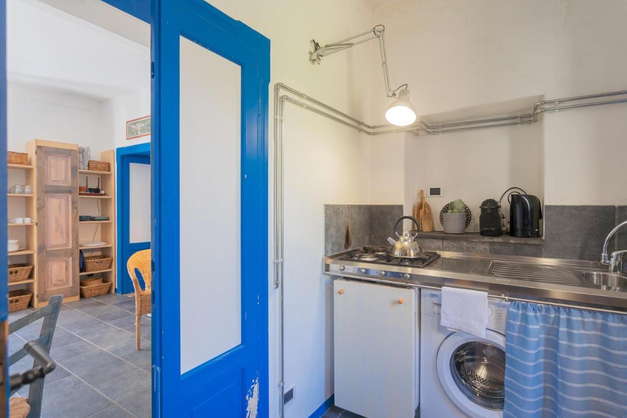 Deriva Apartment On Careno'S Beach By Rent All Como Nesso Bagian luar foto