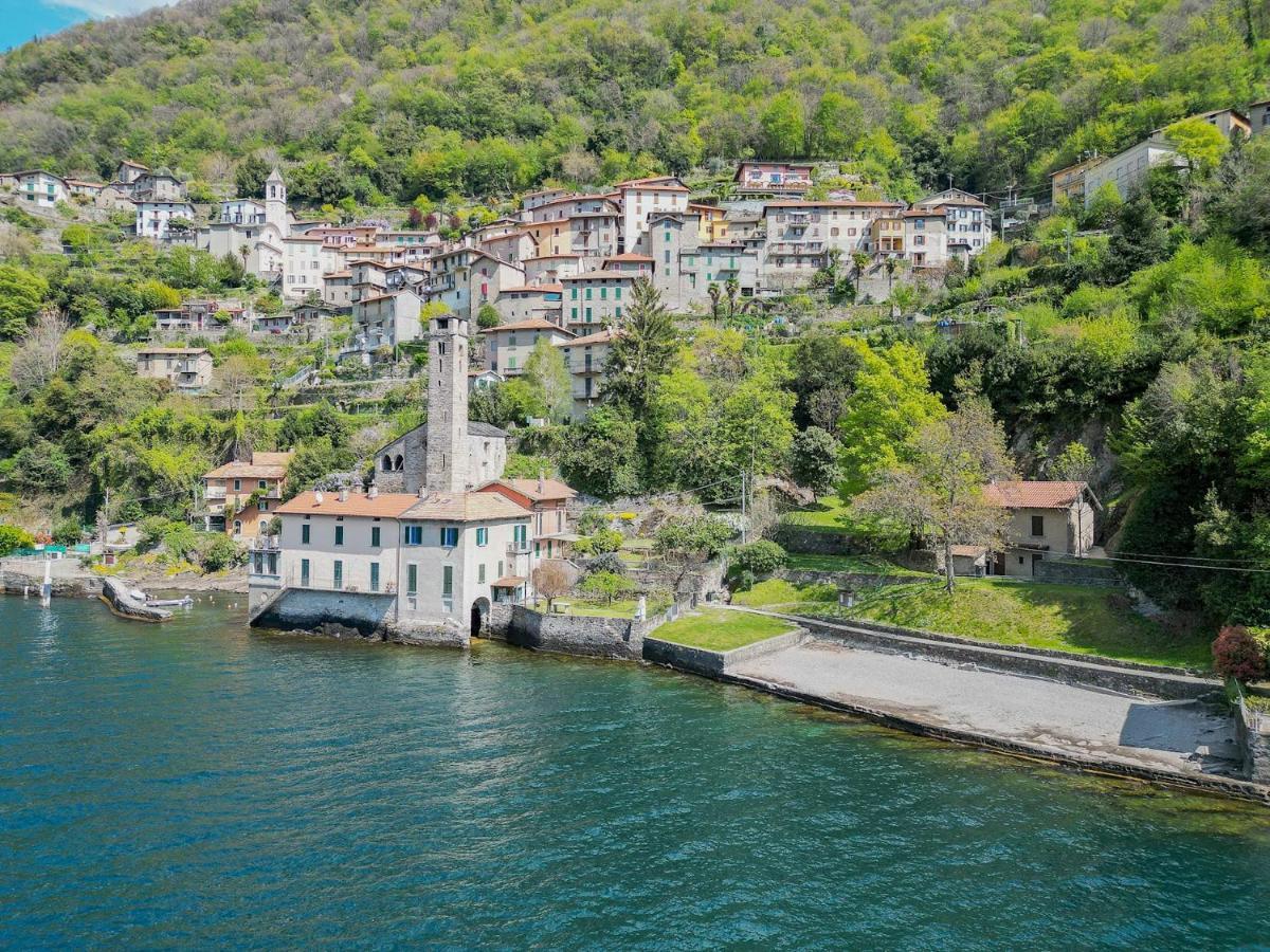 Deriva Apartment On Careno'S Beach By Rent All Como Nesso Bagian luar foto