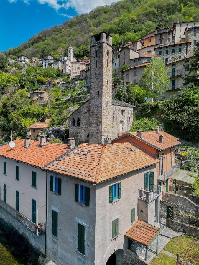 Deriva Apartment On Careno'S Beach By Rent All Como Nesso Bagian luar foto