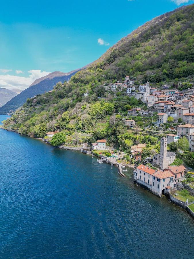 Deriva Apartment On Careno'S Beach By Rent All Como Nesso Bagian luar foto