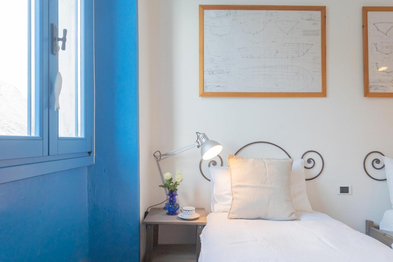 Deriva Apartment On Careno'S Beach By Rent All Como Nesso Bagian luar foto