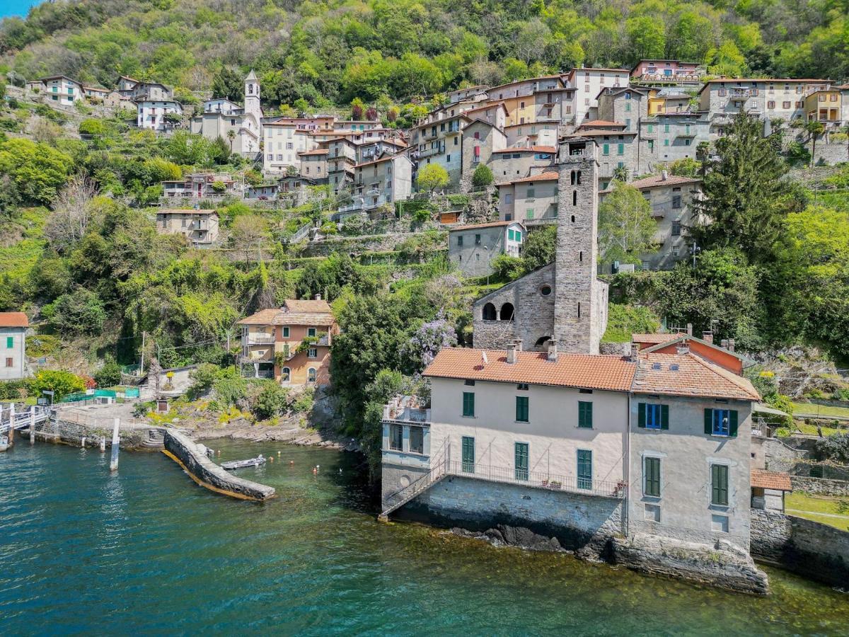 Deriva Apartment On Careno'S Beach By Rent All Como Nesso Bagian luar foto