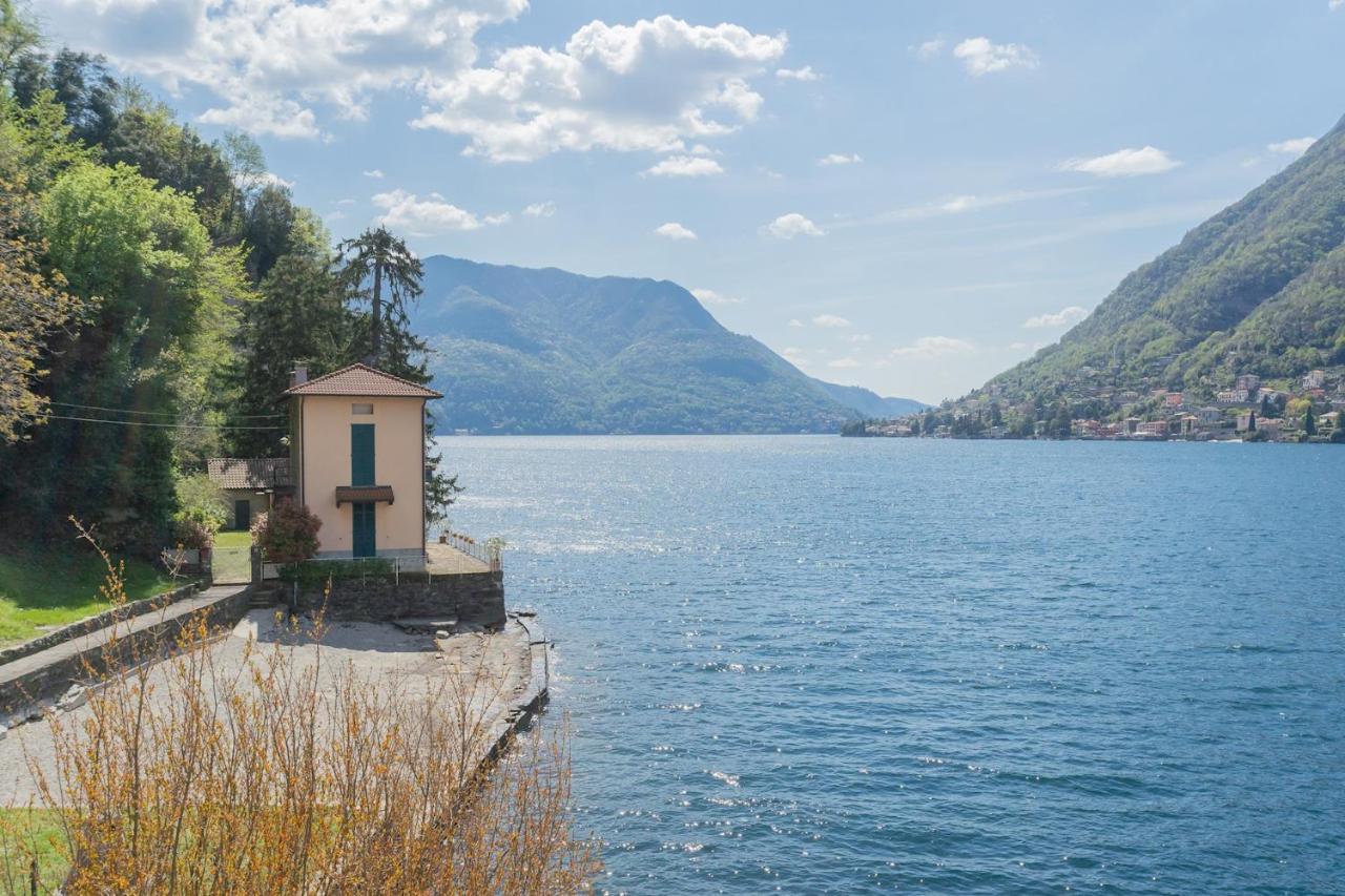 Deriva Apartment On Careno'S Beach By Rent All Como Nesso Bagian luar foto