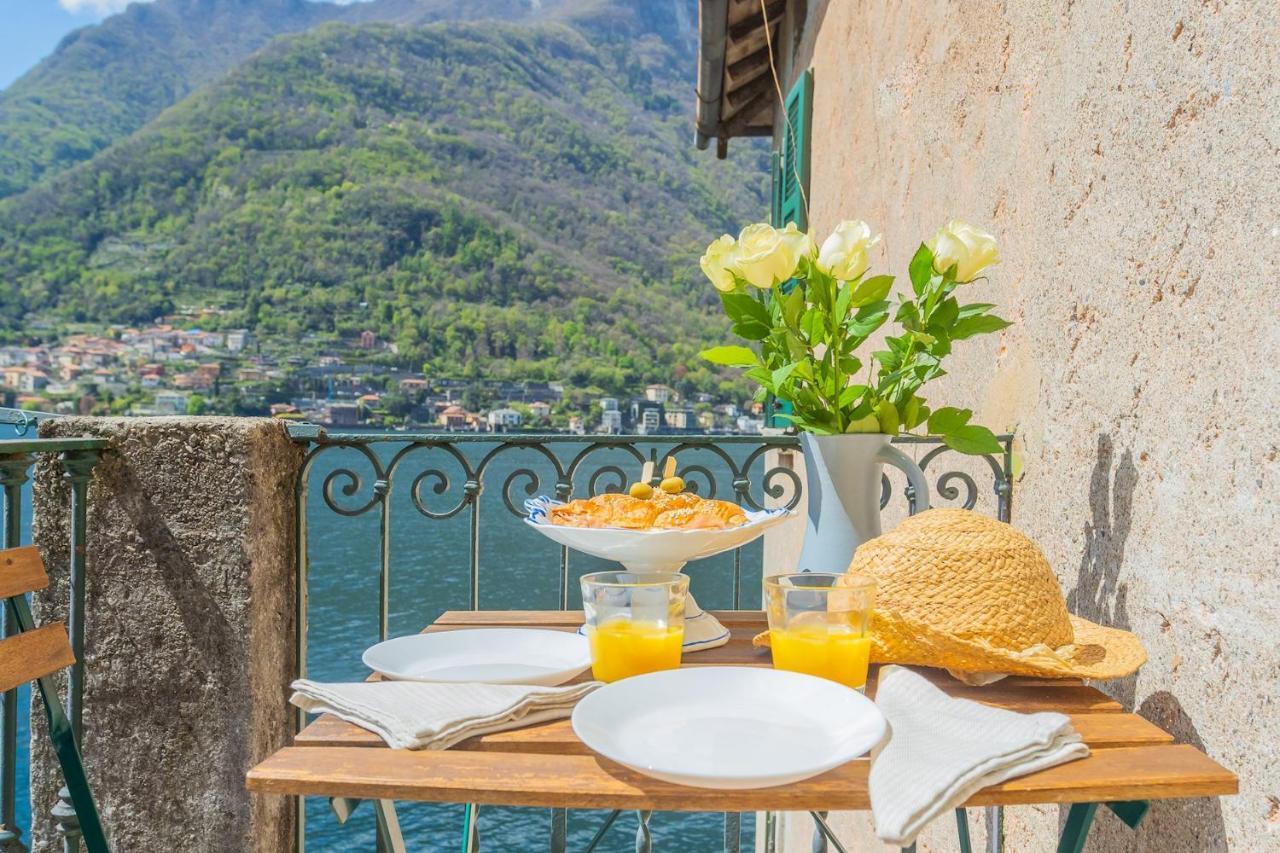 Deriva Apartment On Careno'S Beach By Rent All Como Nesso Bagian luar foto