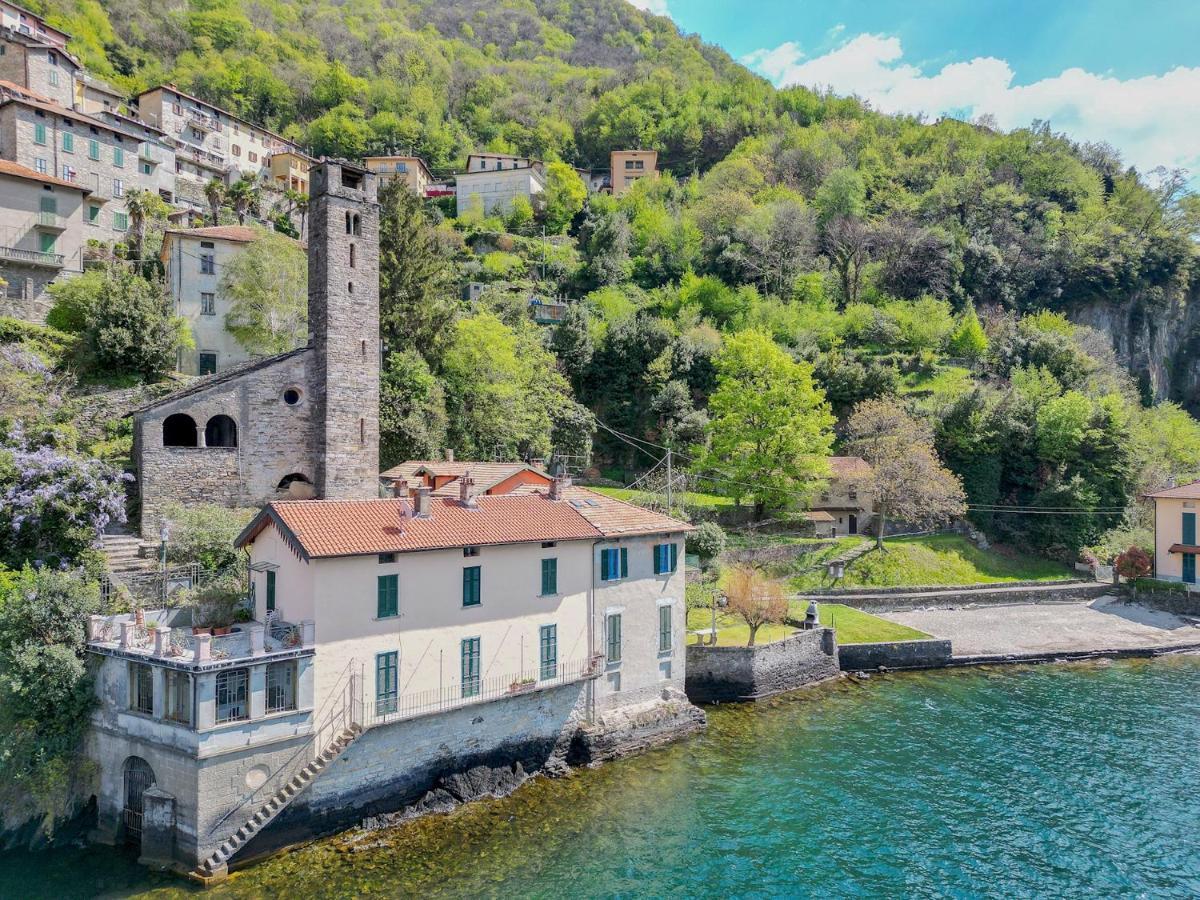 Deriva Apartment On Careno'S Beach By Rent All Como Nesso Bagian luar foto